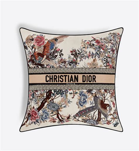 christian dior kussen|christian dior vogue.